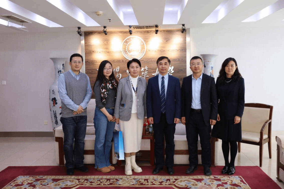 副校长夏柏树会见俄罗斯圣彼得堡国立海洋大学副校长