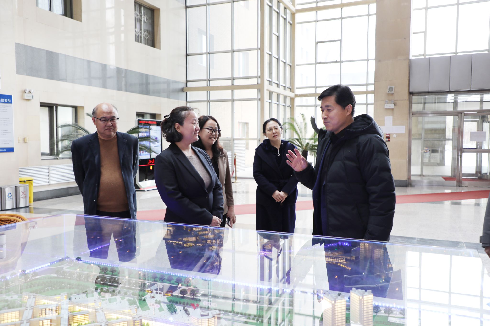 沈阳市委统战部来学校走访调研